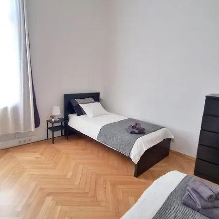 Pri Juliji Апартаменты Любляна